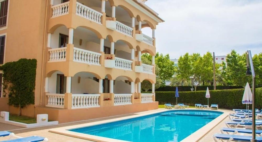 Apartamentos S'Olivera Canyamel  Dış mekan fotoğraf