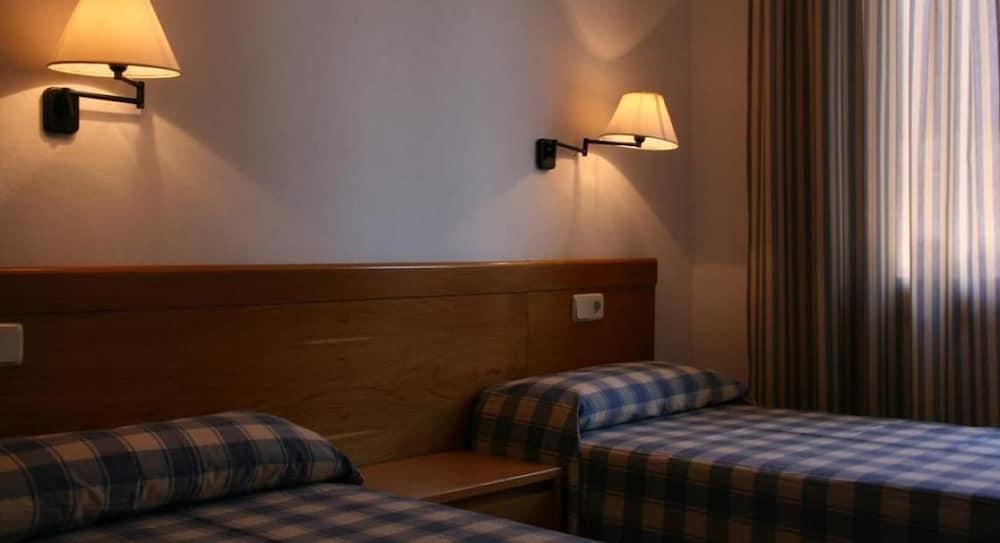 Apartamentos S'Olivera Canyamel  Dış mekan fotoğraf