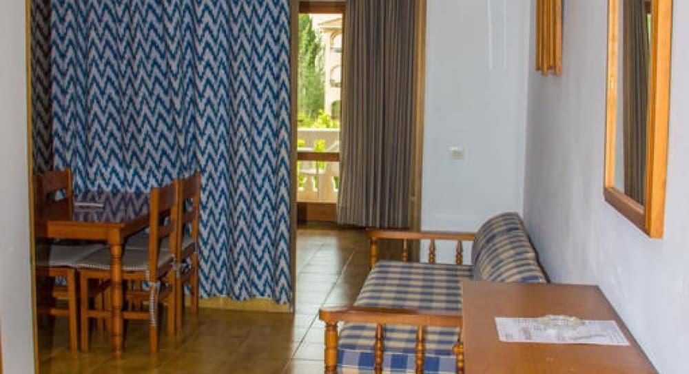 Apartamentos S'Olivera Canyamel  Dış mekan fotoğraf